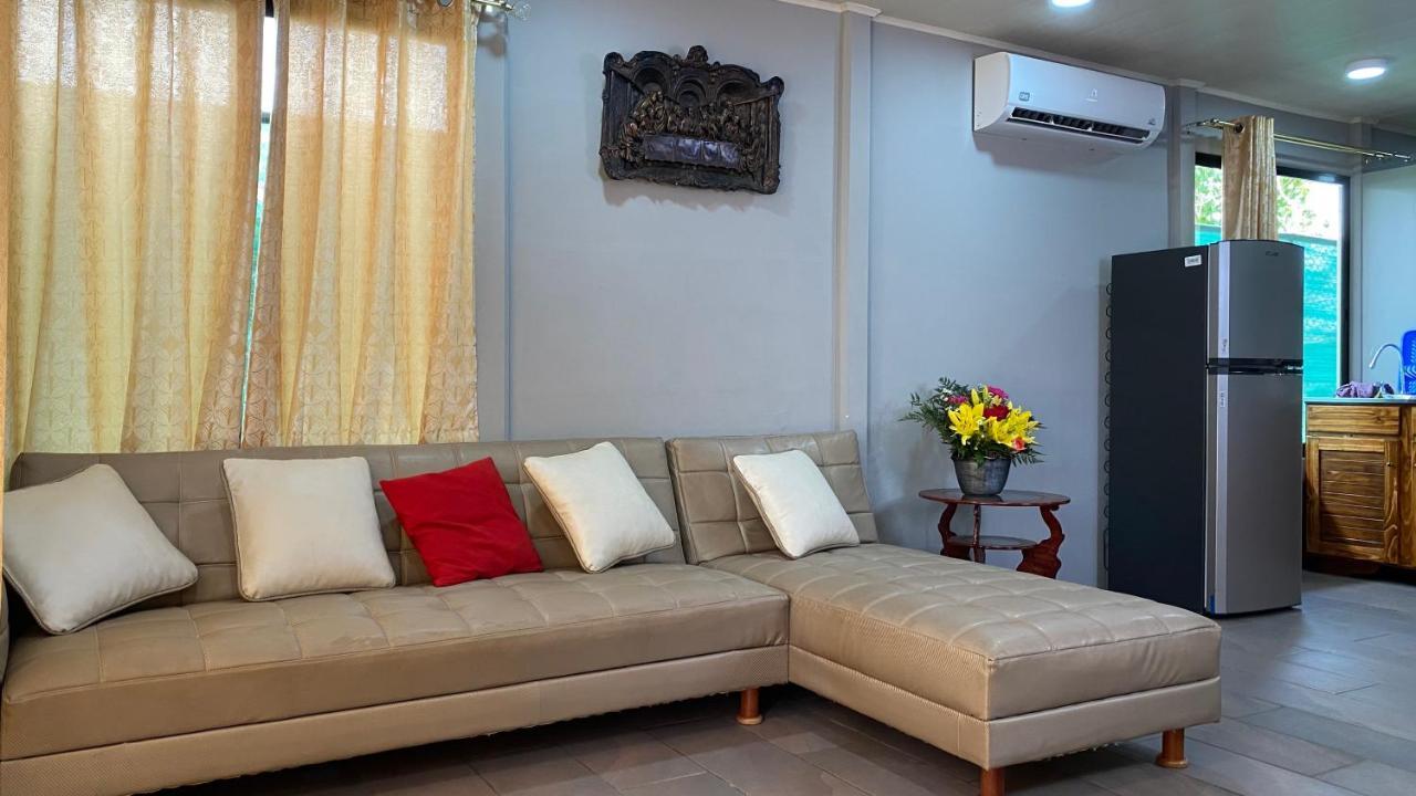 Apartment Harmonious House *