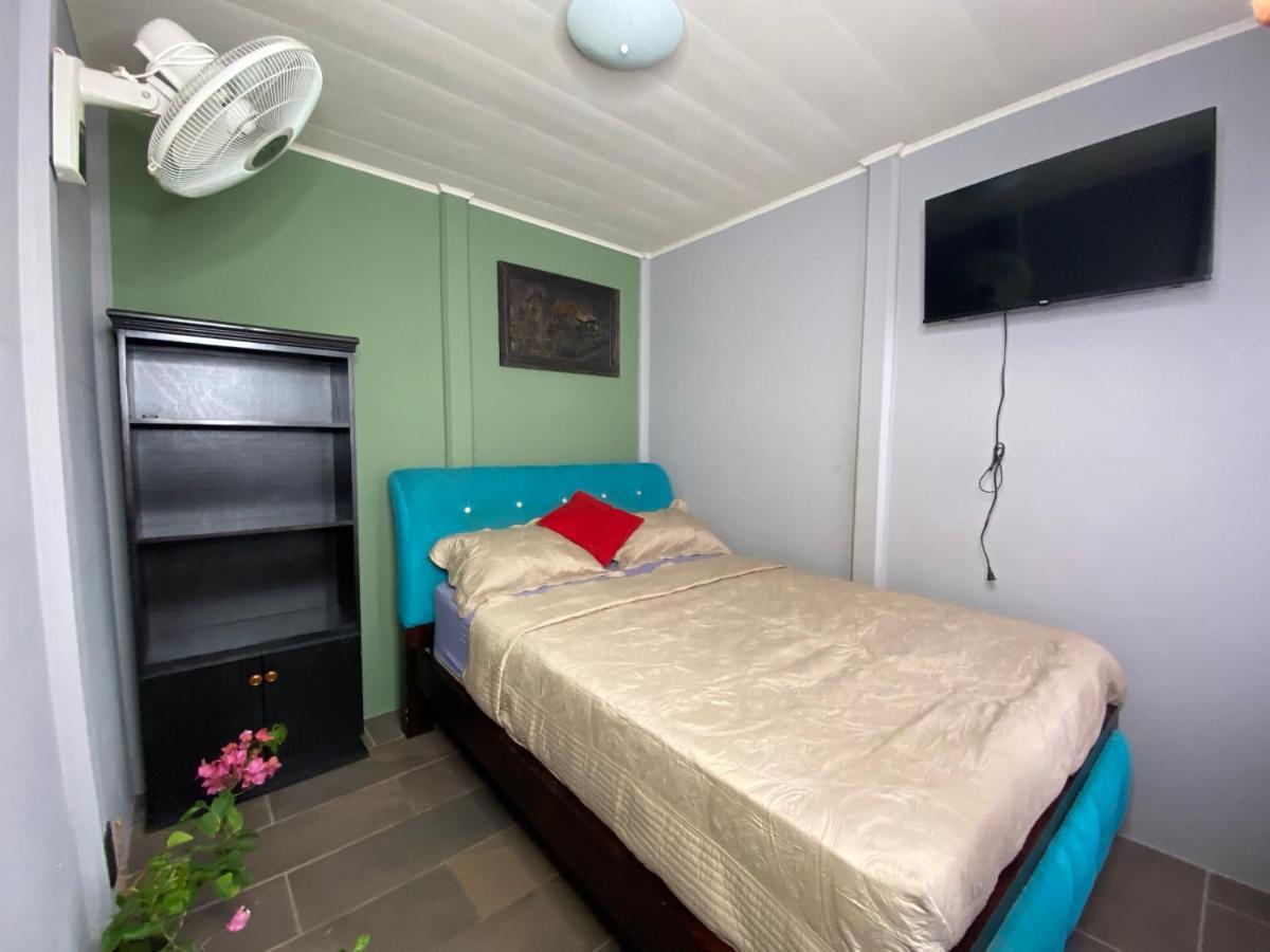 Harmonious House Apartment *